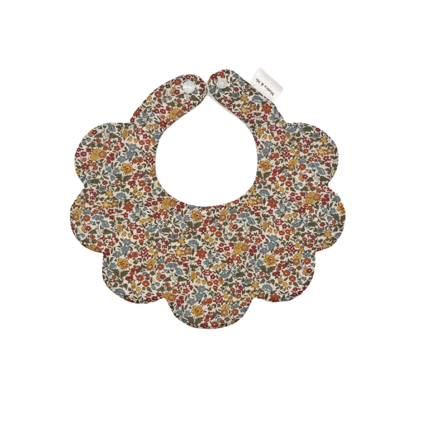 Ava A Scalloped Bib