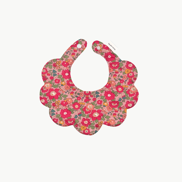 Rosa Scalloped Bib